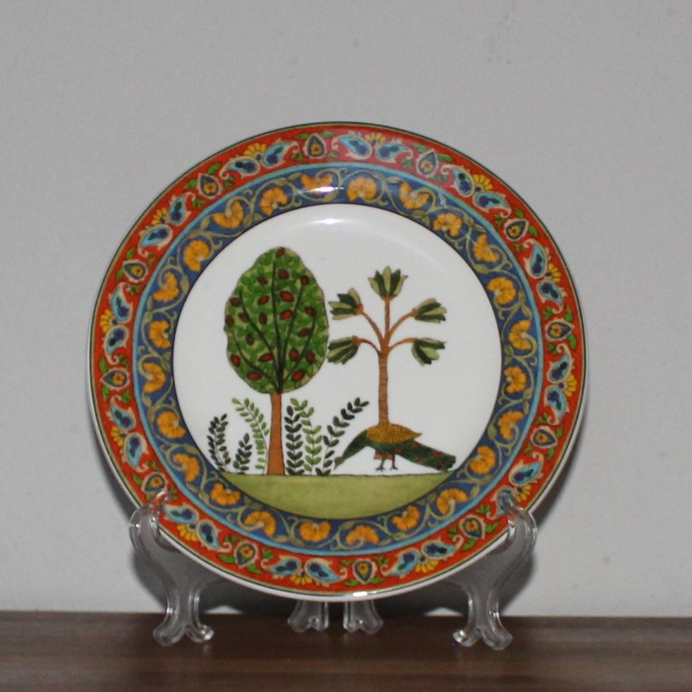 VOYAGE by World Market 8 3/4" PEACOCK Salad Dessert Plate Set Animal Multimotifs